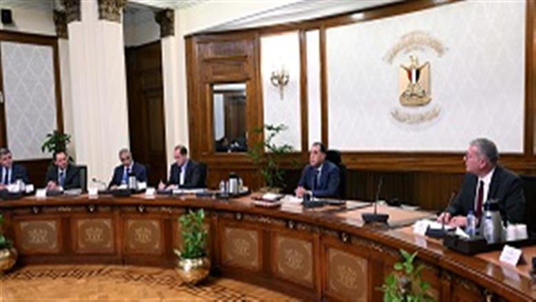 رئيس الوزراء يتابع موقف تدبير الاعتمادات المالية لتوفير احتياجات الدولة من المنتجات البترولية