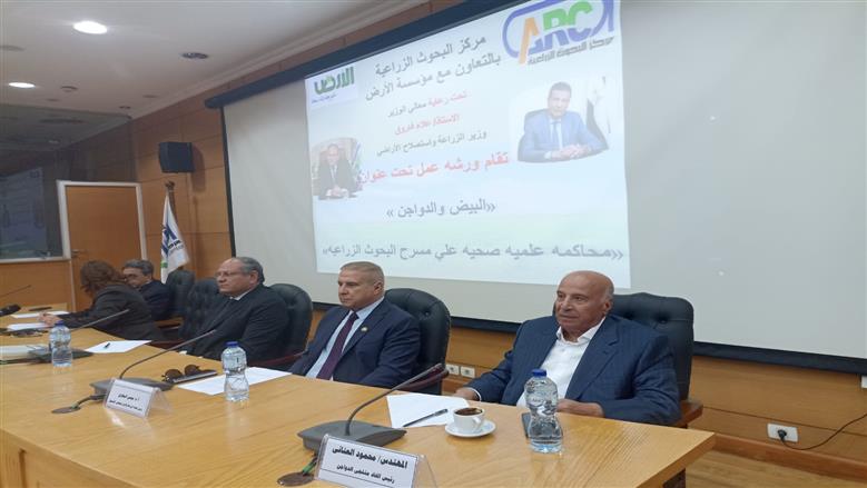نقيب البيطريين: دعم صناعة الدواجن يتطلب منظومة متكاملة لتحسين بيئة الاستثمار