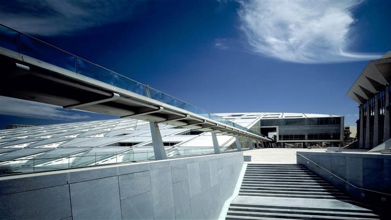مكتبة الإسكندرية تطلق الدورة الثانية من جائزة المبدعين الشباب.. 7 أفرع