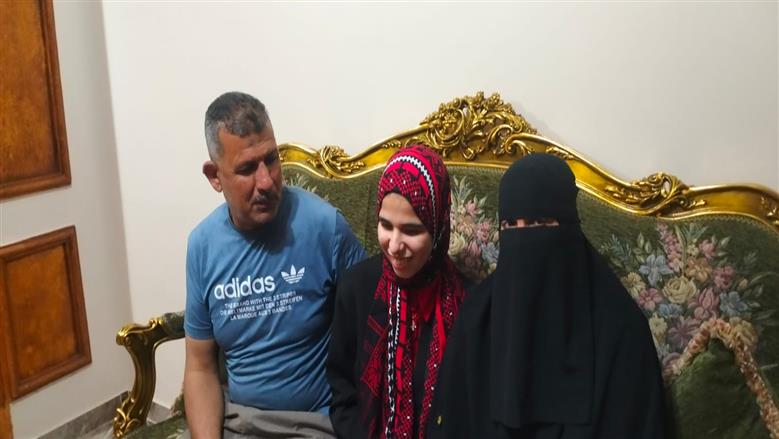 حبيبة السعيد الأولى على دمياط في الإعدادية الأزهرية.. قصة تفوق تتحدى الإعاقة البصرية