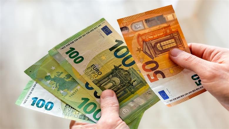 يورو