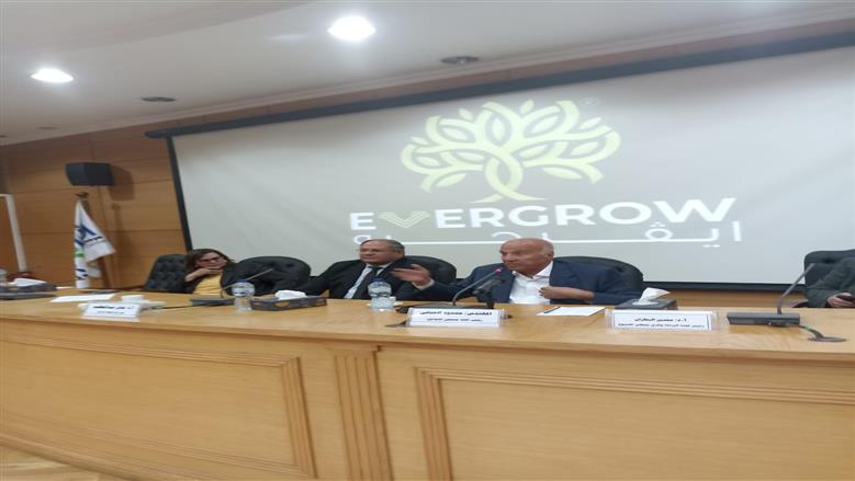 رئيس اتحاد منتجي الدواجن: مكافأة مليون جنيه لمن يثبت استخدام هرمونات لتسمين الدواجن