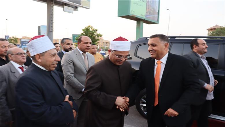 محافظ القليوبية يشهد احتفالية مديرية الأوقاف بمناسبة رأس السنة الهجرية بمسجد الإمام أبو حنيفة بمدينة العبور