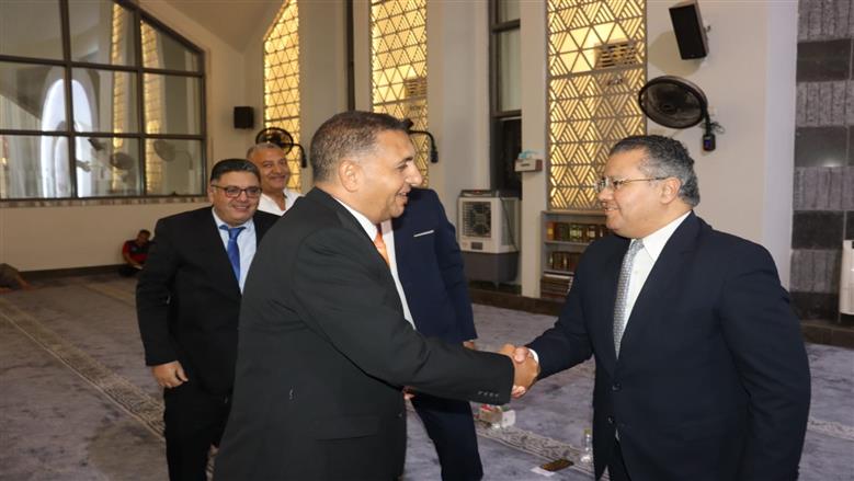 محافظ القليوبية يشهد احتفالية مديرية الأوقاف بمناسبة رأس السنة الهجرية بمسجد الإمام أبو حنيفة بمدينة العبور