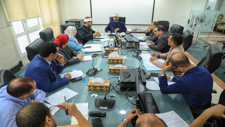 «البحوث الإسلامية» يتابع إجراءات ضبط تداول المصحف الشريف ومراجعة تراخيص دور النشر   