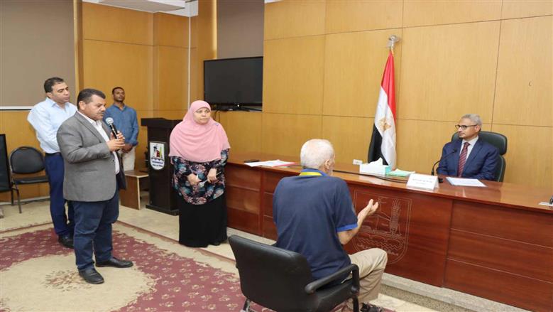 اللقاء المفتوح للمواطنين