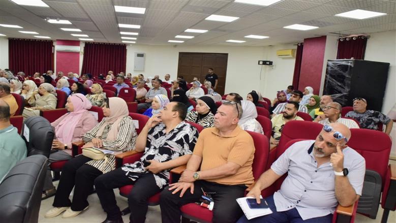 اجتماع وكيل تعليم بورسعيد بلجنة تنظيم الثانوية العامة