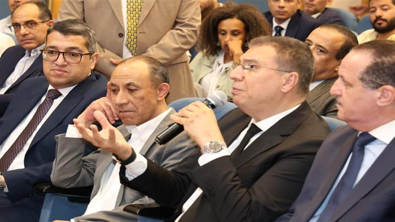 وزيرة الثقافة