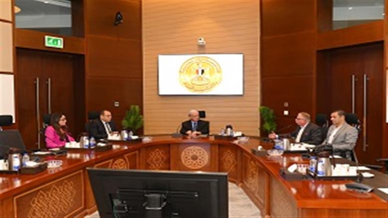 نائب رئيس الوزراء يتابع مستجدات تنفيذ المشروع القومي لتطوير صناعة الغزل والنسيج
