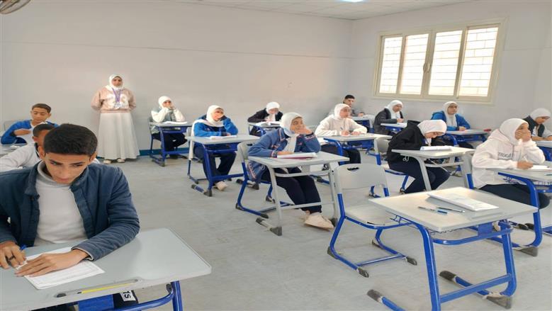 «سهولة أو صعوبة الامتحان ليست مقياسا».. خبير تربوي يكشف معايير وضع تنسيق الجامعات 2026