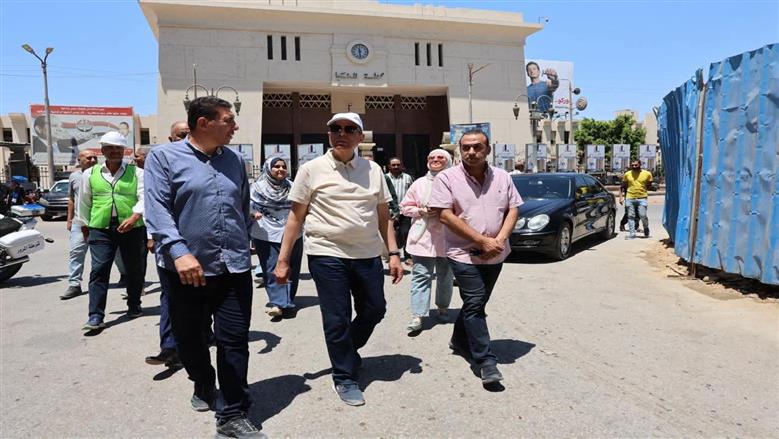 محافظ المنيا يتفقد أعمال تطوير ميداني المحطة ولوتس