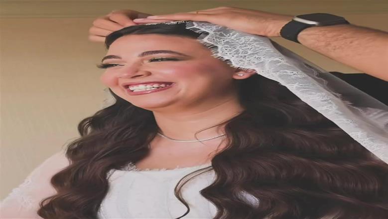 مصطفى منصور وهايدي رفعت