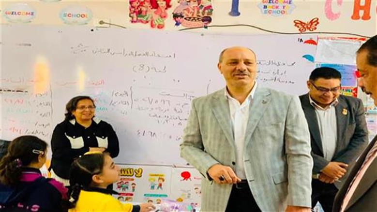 66 ألف طالب يؤدون امتحانات الثانوية العامة بالإسكندرية.. و«التعليم» تعلن جاهزية اللجان