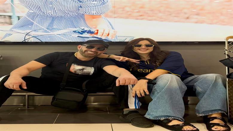أحمد السقا وياسمين عبد العزيز ينتهيان من تصوير فيلم خلي بالك من نفسك اليوم