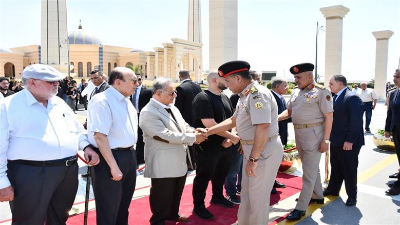 وزير الدفاع يتقدم الجنازة العسكرية للفريق يوسف عفيفي
