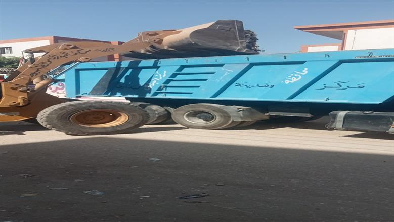 محافظ أسيوط: تكثيف حملات النظافة ورفع المخلفات بقرى مركز البداري