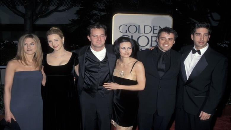 وفاة المخرج جيمس بوروز.. ساحر مسلسل Friends والكوميديا الأمريكية