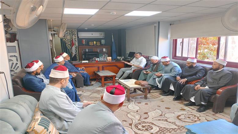 قافلة إصلاح ذات البين تزور مركز البداري في أسيوط برعاية الإمام الأكبر وقيادات الأزهر الشريف
