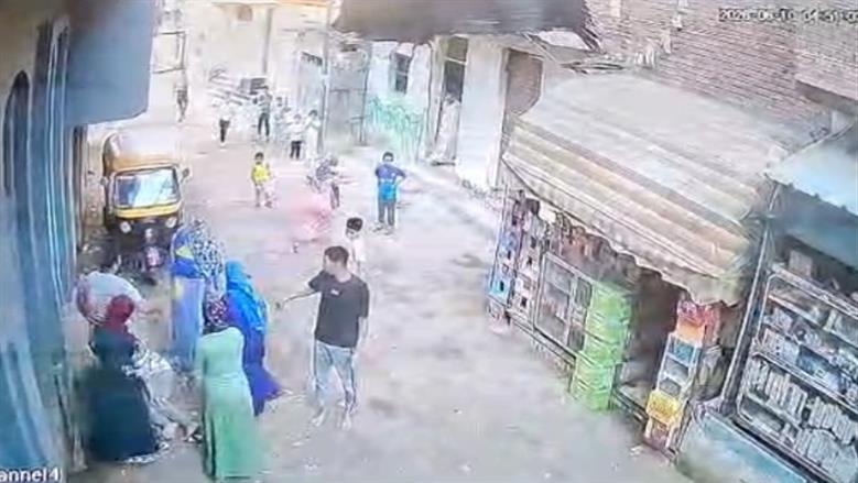 إصابة شخص على يد جاره في مشاجرة بسبب لهو الأطفال بالشرقية