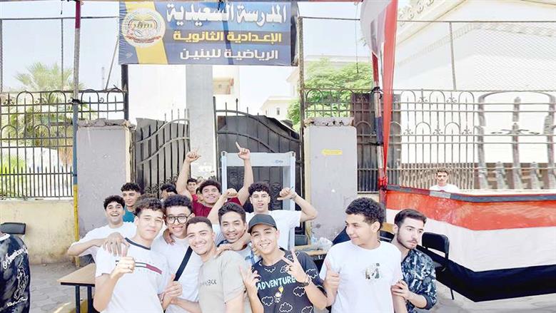 المجمعات الامتحانية.. تحقيق للعدالة ومواجهة للغش
