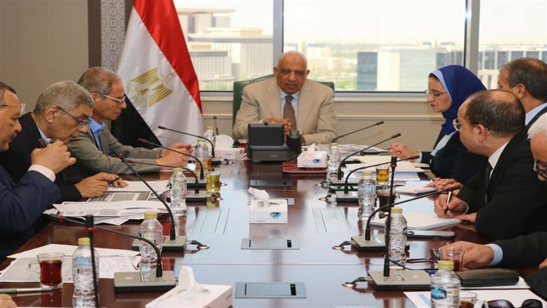 وزير الكهرباء يتابع خطة التشغيل لتأمين الشبكة الموحدة وضمان استقرار التغذية الكهربائية