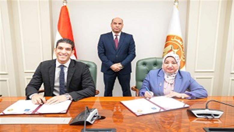 بروتوكول تعاون بين «العمل» وإحدى شركات القطاع الخاص في مجالات التدريب والتشغيل