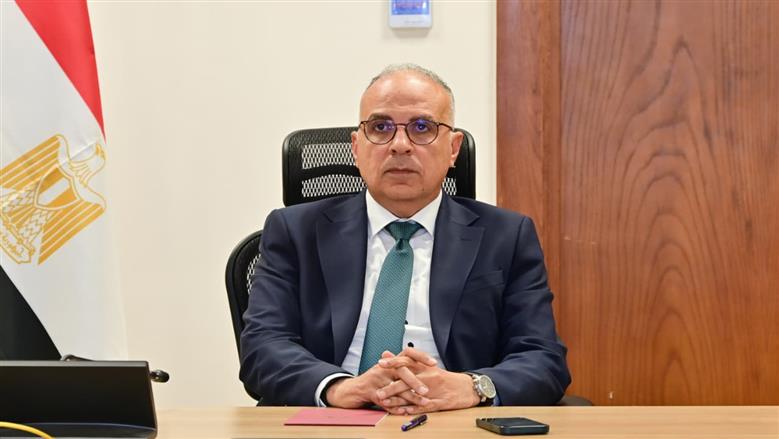 وزير الري يتابع خطة إدارة الأزمات.. ويوجّه بالتعامل العلمي مع الطوارئ