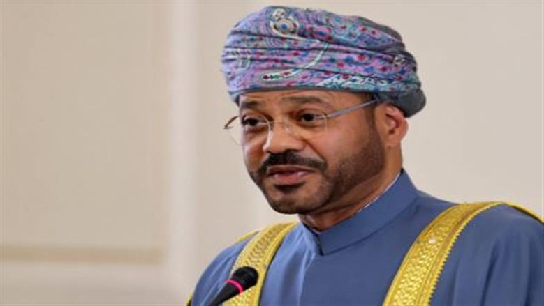 وزير الخارجية العماني: نلتزم بالقانون الدولي وضمان مرور آمن بلا رسوم في مضيق هرمز