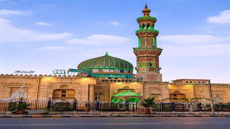 من ميدان القلعة إلى السيدة.. قصة حضارة مصرية أصيلة في «شارع الصليبة» 