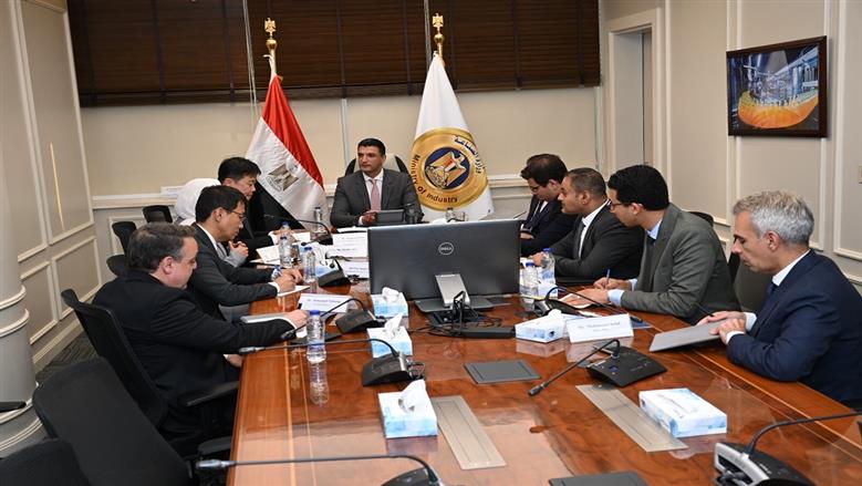 وزير الصناعة: مصر تسعى لتكون مركزاً إقليمياً للإلكترونيات وسنقدم الدعم لتوسعات التصنيع المحلي