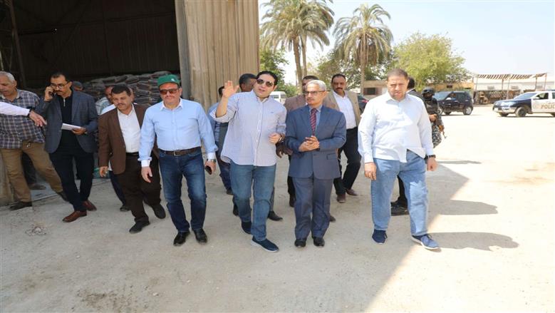 محافظ بني سويف يتفقد مشروعات الدواجن المركزية ويوجه بإعداد دراسة لتعظيم الإنتاج وزيادة العوائد