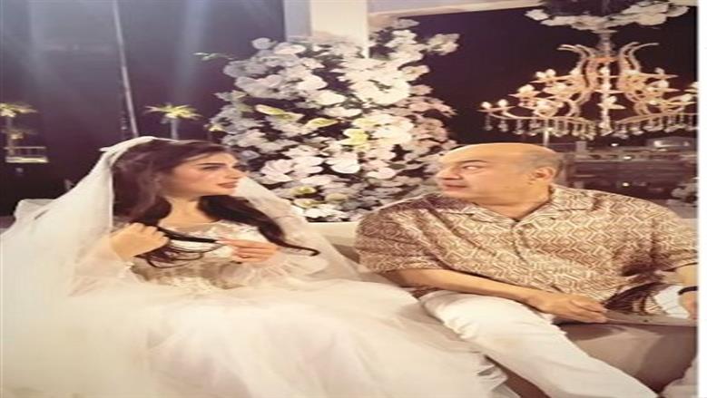 حجاج عبد العظيم يعيد أشهر إيفيهات فيلم «كبارية» مع ياسمين صبري