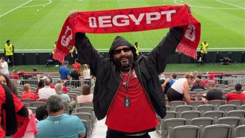 أحمد سعد يغني لمنتخب مصر بعد الفوز على نيوزيلندا.. «إيه صلاح الحلو ده؟»