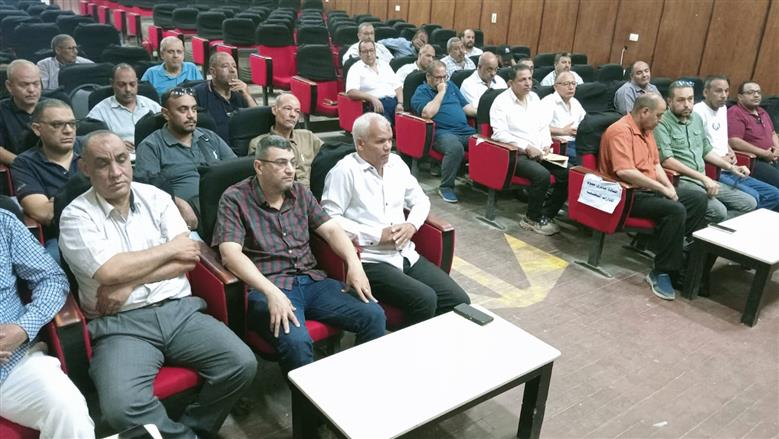 وكيل وزارة التعليم بأسيوط يلتقى مسؤولى مراكز توزيع الاسئلة لامتحانات الثانوية العامة