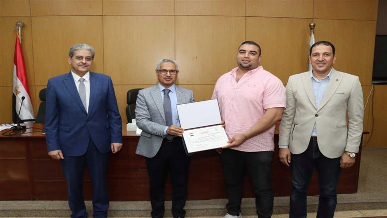 جانب من احتفالية تكريم للرياضيين 