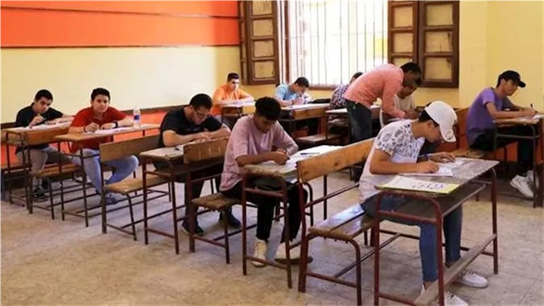 قبل امتحانات الثانوية العامة.. حيلة بسيطة يفعلها المتفوقون لتخفيف التوتر