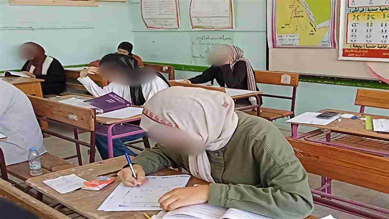 محافظ الشرقية ينعى طالبة الثانوية العامة المتوفاة أثناء أداء امتحان اللغة العربية 