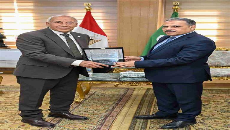 محافظ الشرقية يستقبل وفد مدارس ساكسوني لبحث دعم التعليم التكنولوجي والتطبيقي
