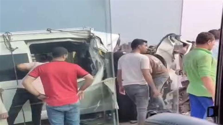 إصابة 19 شخصا بينهم 6 أطفال في تصادم ميكروباص بالطريق الإقليمي في المنوفية