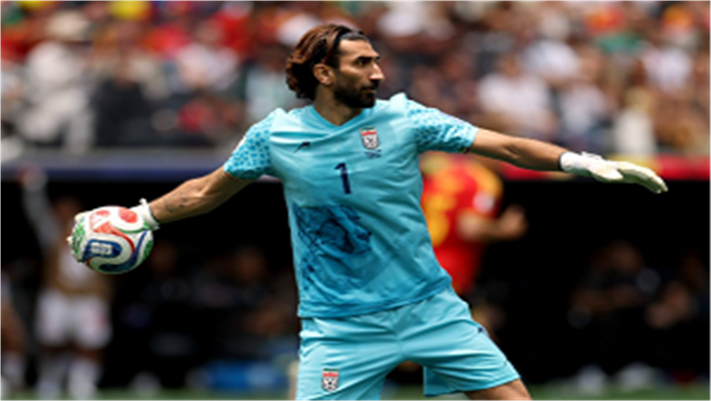 من رعي الأغنام إلى كأس العالم.. كيف وصل حارس مرمى إيران للنجومية؟ 