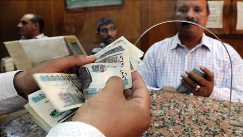 معاش الأب للمطلقة