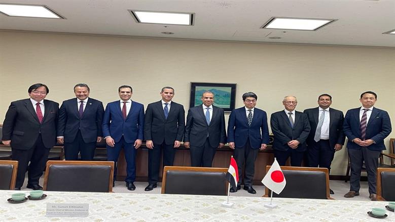 وزير الخارجية يبحث مع محافظ البنك الياباني للتعاون الدولي دعم التنمية الاقتصادية بمصر