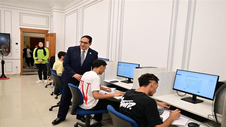 امتحانات جامعة القاهرة 