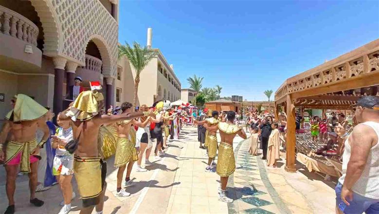 احتفال ذكري 30 يونيو بفنادق الغردقة 