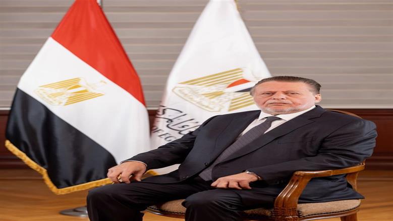  محافظ البنك المركزي المصري يهنئ الرئيس السيسي بثورة 30 يونيو