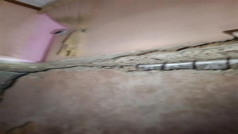 انهيار سقف محل تجاري في البحيرة