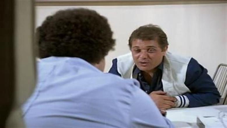 صفعة على الوجه أبكت محمود عبد العزيز في «إعدام ميت».. ما قصتها؟ 