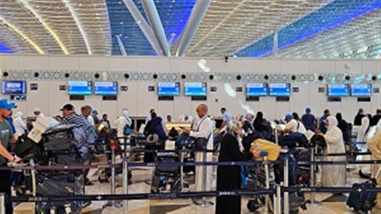 مطار القاهرة يستقبل 4798 حاجًا على متن 22 رحلة خلال 24 ساعة