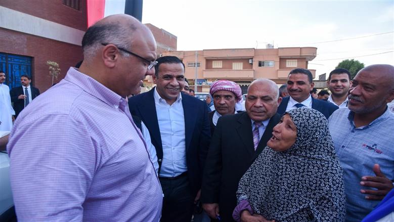 جولة تفقدية لمحافظ الإسكندرية على مشروعات «حياة كريمة» في برج العرب