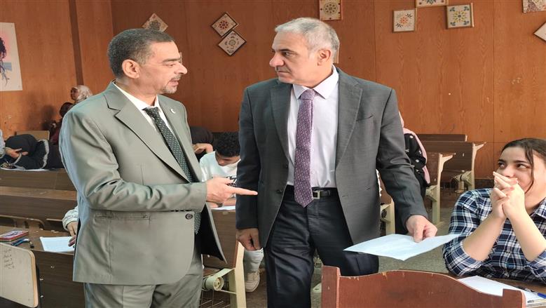 جامعة أسوان 